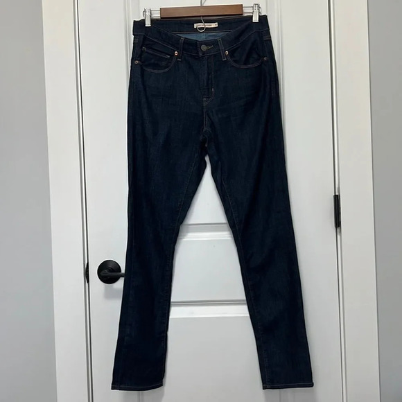 Levi’s | Dark Blue MID RISE SKINNY WOMEN'S JEANS size W30 L30 - Picture 1 of 9
